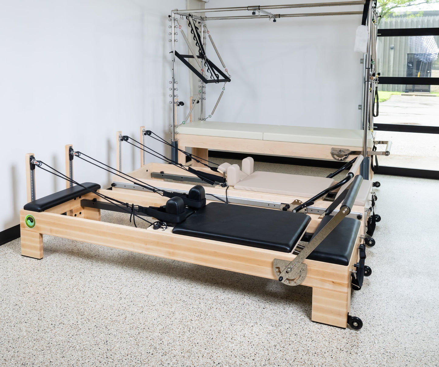 Nano Elite Plus - Large Premium Studio Pilates Reformer - RE005 RE008
